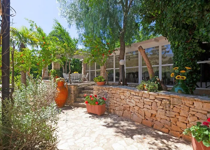 Casal Del Borgo 1 *